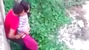 desi college couple caught fucking outdoor