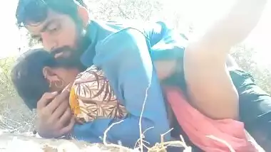 Bihari outdoor sex MMS Dehati sexy video