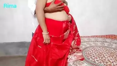 Young Stepmom Rima Celebrate New Year With Her Stepson Gift For All Friend