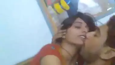 Dost ki Gf k Sath maje Kiye