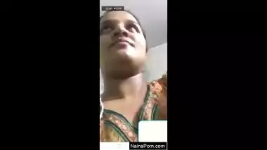 horny desi girl showing her boobs and pussy on video call 2