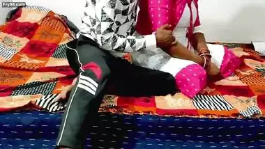 Ramzan Ke Pak Mahine Me Hindu Begum Ki Gaand Chodi
