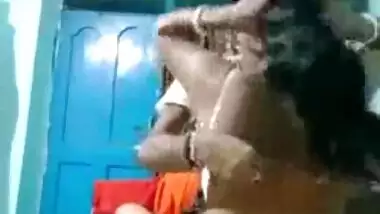 Sexy kannada aunty pussy enjoyed by youngster