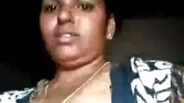 Tamil bhabhi showing big boobs secretly in bedroom indian sex video