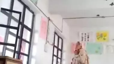 pakistani school headmaster doing sex with his young female teacher
