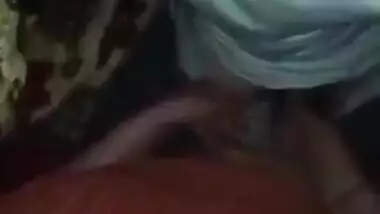 Paki Couple blowjob inside kambal