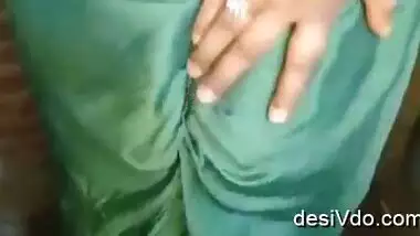 chubby shivani bhabhi in green salwar fucked by bf homemade mms