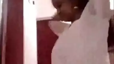 Desi Girl Showing Her Boobs and Pussy Part 1