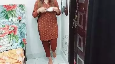 Indian Mom Fucked By Her Old Friend On Anniversary