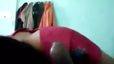 Newly married bhabhi giving blowjob to husband