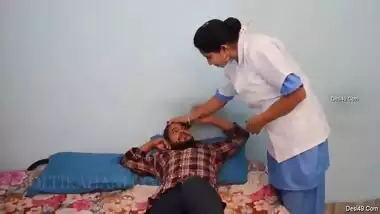 Apni Nurse Bahu Ke Sath Sex Kiya Wo V Bina Condom Ke