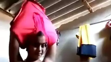 Desi Girl Nude Selfie Video Leaked