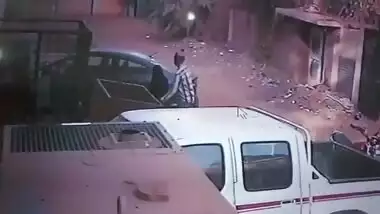 Quickly fucking on street,caught in cctv