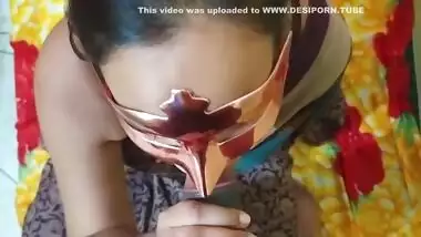 Desi Horny Girl Giving Blowjob And Sucking Balls