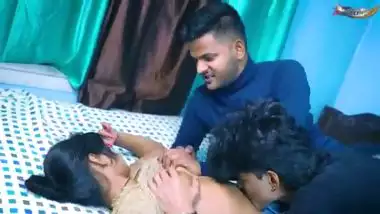 DESI VIRGIN GIRL HARDCORE FUCK WITH HER TWO FIREND'S WHEN SHE WAS ALONE AT HOME FULL MOVIE ( HINDI AUDIO )