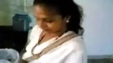 Chennai aunty flashing boobs & Fucking