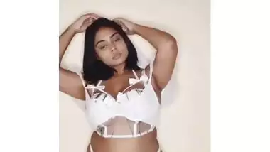 Desi big boobs model Oasi das video 1