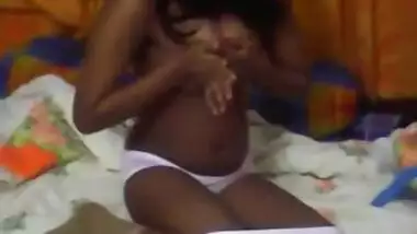 bangla slut mumu lion playing with boobs and pussy