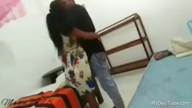 Sexy Kannada Girl Stripped And Sucking Penis Of College Lover