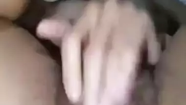 Horny Desi Girl Pussy Fingering