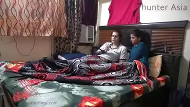 Indian Sex Video Couple Fucking After Smoke - Condom Sex - Cum In Condom - Hunter Asia