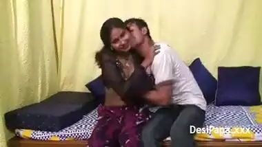 Indian college girl has sex