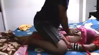 Indian Bhabhi / desi xxx scandal videos