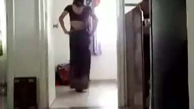 Indian Homemade Catwalk - Movies.