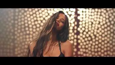 happy new fucking year of poonam pandey .. fuck...