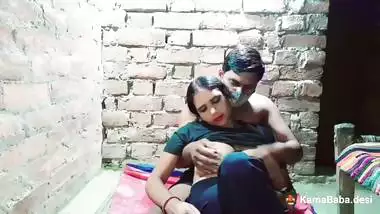 Village guy fucks wife on the camera in a desi sex video