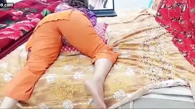 INDIAN COLLEGE GIRL HAS MULTIPLE ORGASM WHILE SHE IS WATCHING PORN ON LAPTOP