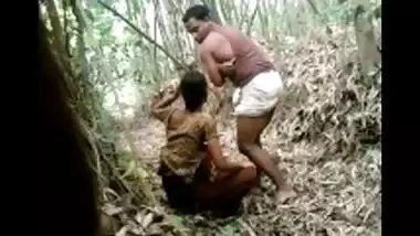 Desi village girl outdoor sex with lover in bamboo thicket