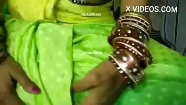 Desi Indian sex movie in Desi saree fuck