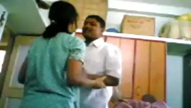 Indian hidden cam showing bhabhi dewar romance