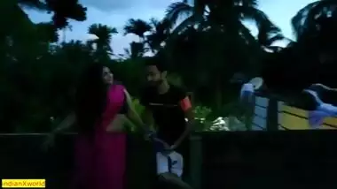 Desi XXX Super-Hot Beautiful Bhabhi Outdoor Sex!!! With Clear Audio