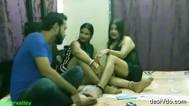 Luckily I Fucked Indian Hot Bhabhi And Milf Aunty Together