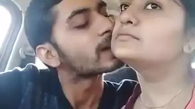 desi couple hot lip lock