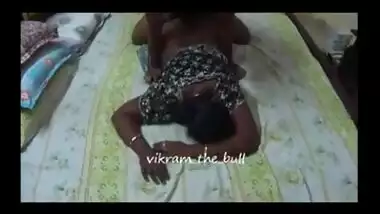 Tamil aunty ki chut doggy style mai maari