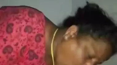 Older Mallu aunty pov oral MMS video