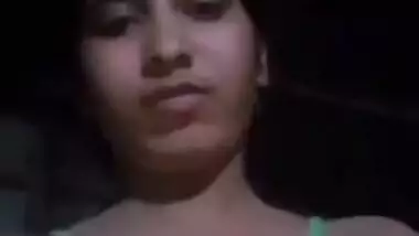 Desi Village Girl Showing Vdo