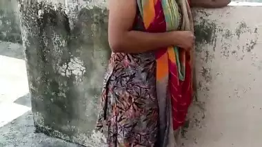 Boy seduces neighbors Aunty Girl to fuck hard Hindi Audio