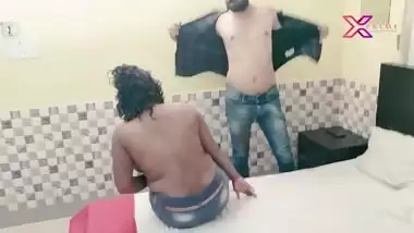 Luscious Desi bhabhi with big ass pleases a guy with BJ and XXX twat