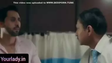 Sexy Bhabhi Ko Doctor Ne Clinic Me Choda