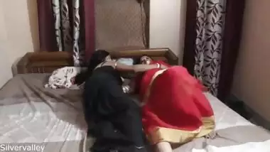 Tamil sex video of a guy with his mother and aunt