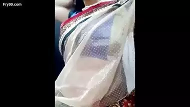 a married bhabhi showing pussy