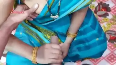 Indian Desi Village bhabhi sexy blowjob and pussy fucking puja beautiful hotel room