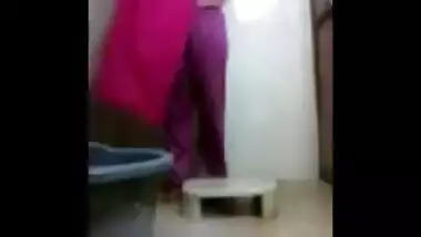 Mangala Bhabhi Bathroom Undress