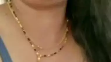 Desi Hot Milf Showing Boobs On Call