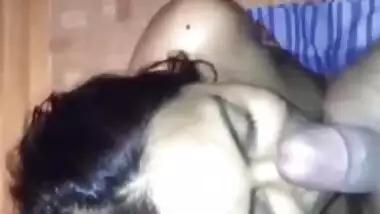 Indian Bhabhi cum facial episode MMS