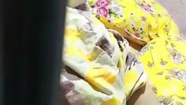 Desi Bhabhi Rubbing Her Pussy